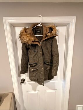 GUESS Olive Green Quilted Parka with Faux Fur Hood Trim